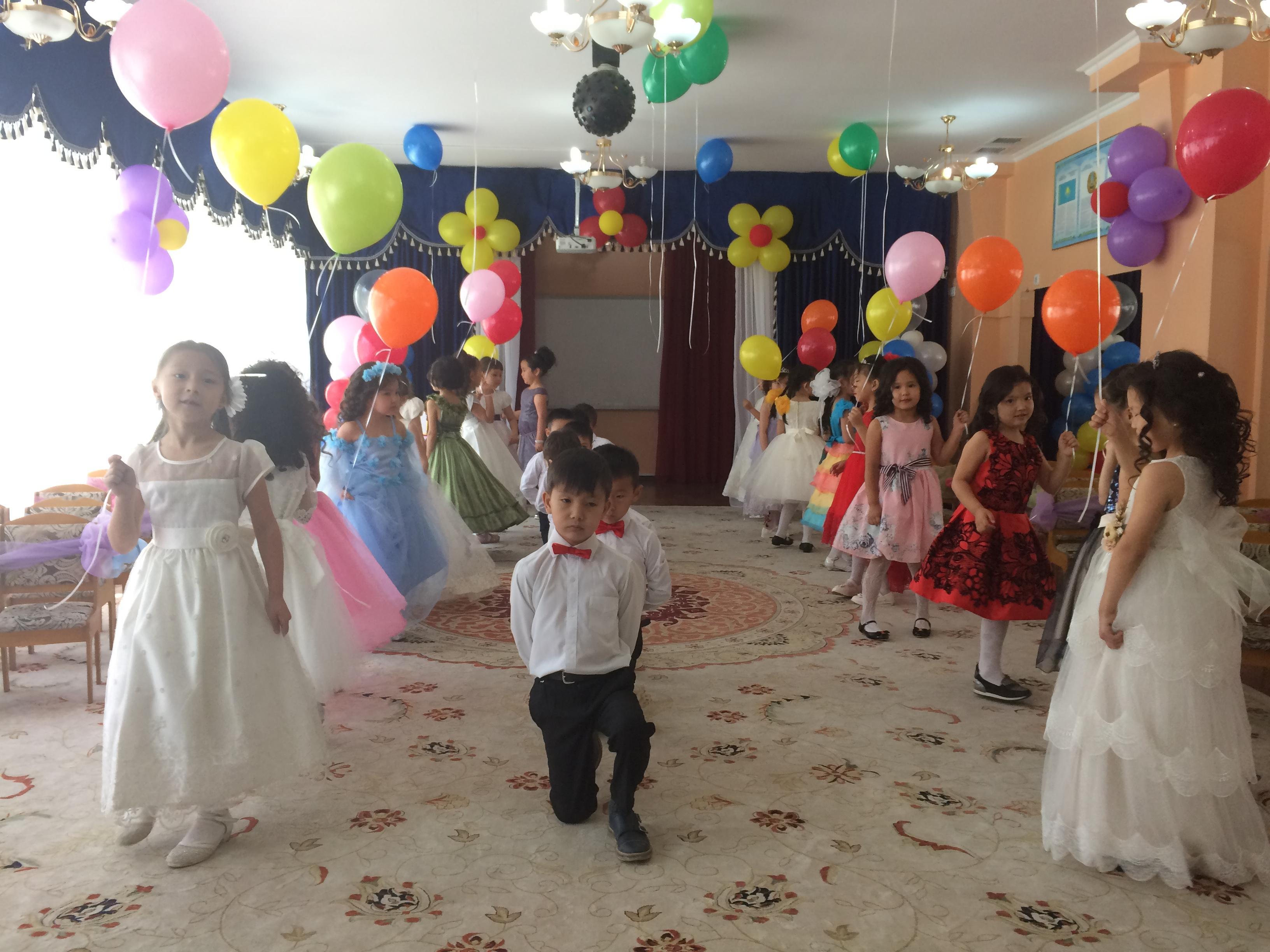 ҚОШ БОЛ, СҮЙІКТІ БАЛАБАҚШАМ МЕНІҢ!